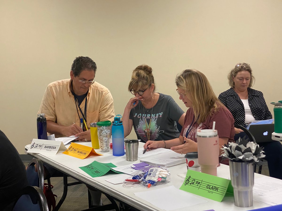 ccsd_mso's tweet photo. Schoolapalooza came through the @ccsd_mso and we took full advantage of this opportunity to laugh, learn, and connect! #Synergize #WeWillRockYou https://t.co/m6sLRHr3Hd