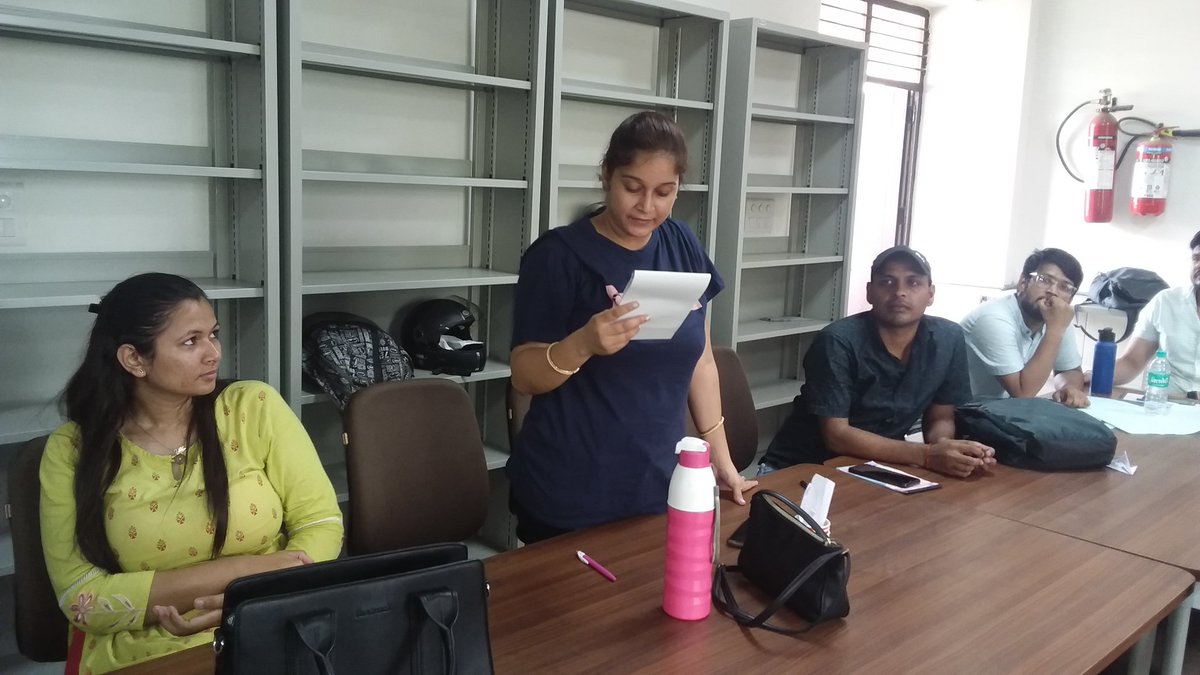 Arvindkumar1308's tweet photo. “I knew that if I failed I wouldn’t regret that, but I knew the one thing I might regret is not trying.”
-Jeff Bezos, founder and CEO Amazon
Entrepreneur mindset curriculum session for TGTs of @Dir_Education by @SCERT2021 @DKeshavpuram at SKV, prahladpur. https://t.co/F6BEa8nyxZ