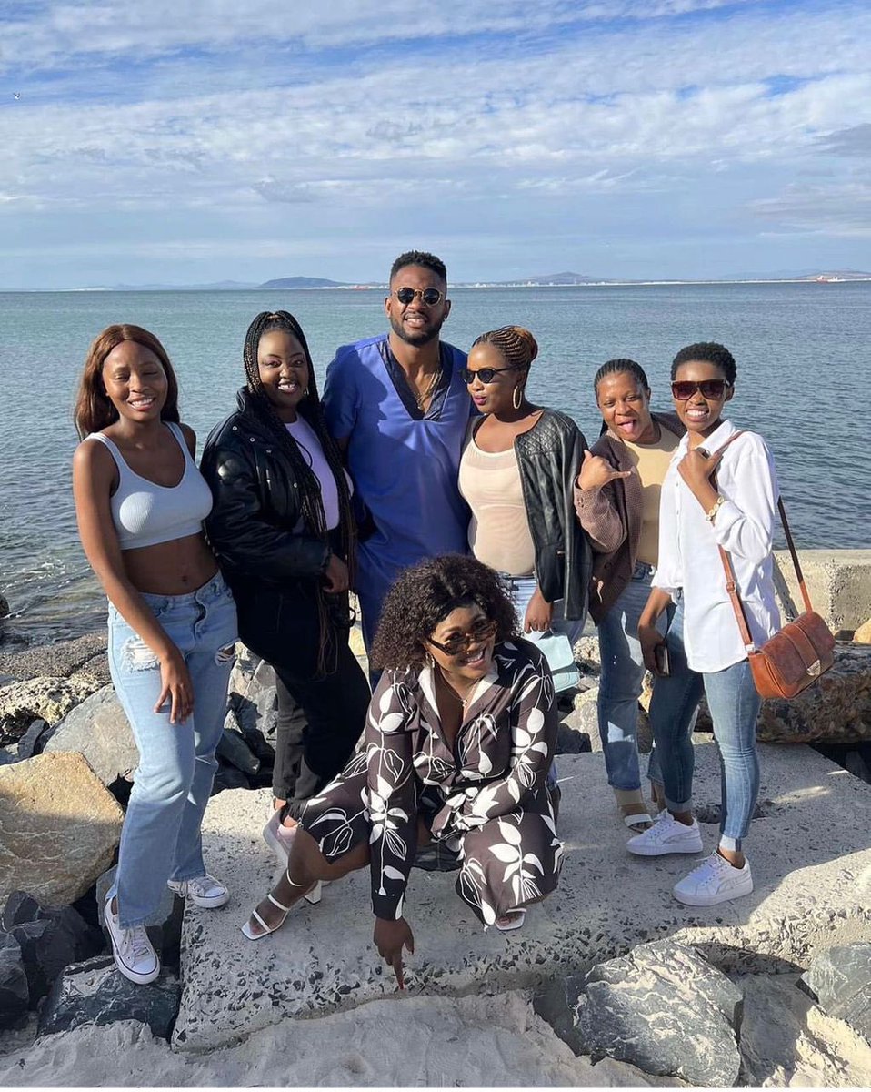 crossdabossike's tweet photo. CrossNation -South Africa 🇿🇦 !!!

Siyabonga is counting on you! Please vote for him 🥺. We need your support to come through for Cross! Remember, we stay united to achieve the ultimate goal of keeping Cross in the house. Keep voting!

#bbnaija #bbnaija #Crossokonkwo https://t.co/mzpHq2wdab