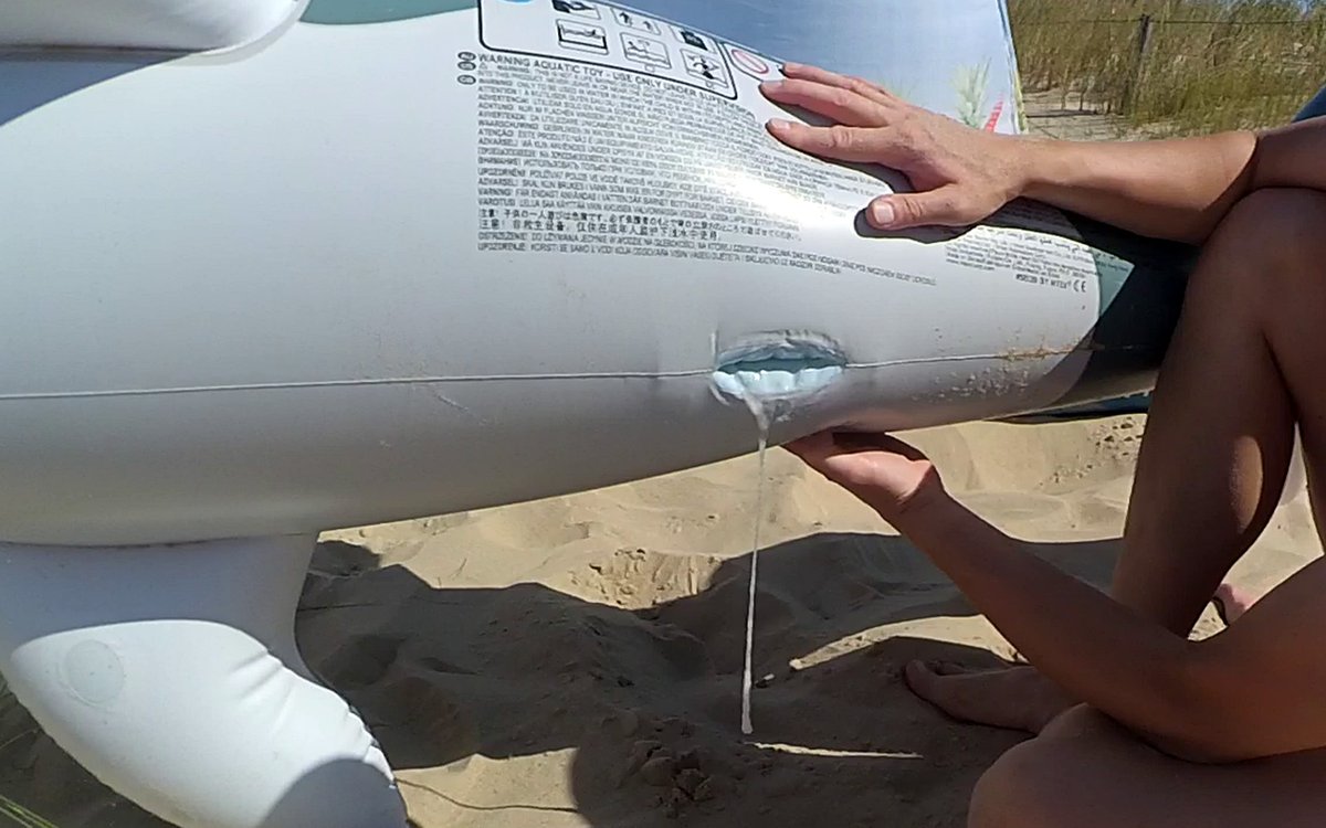 InflatableDolph's tweet photo. That was a good day with dolphin on the beach ;)

#beach #inflatable #dolphin #inflatabledolphin #SPH #pooltoyfetish #pooltoy #sex #sexonthebeach #cum https://t.co/SwTS3GCcn2