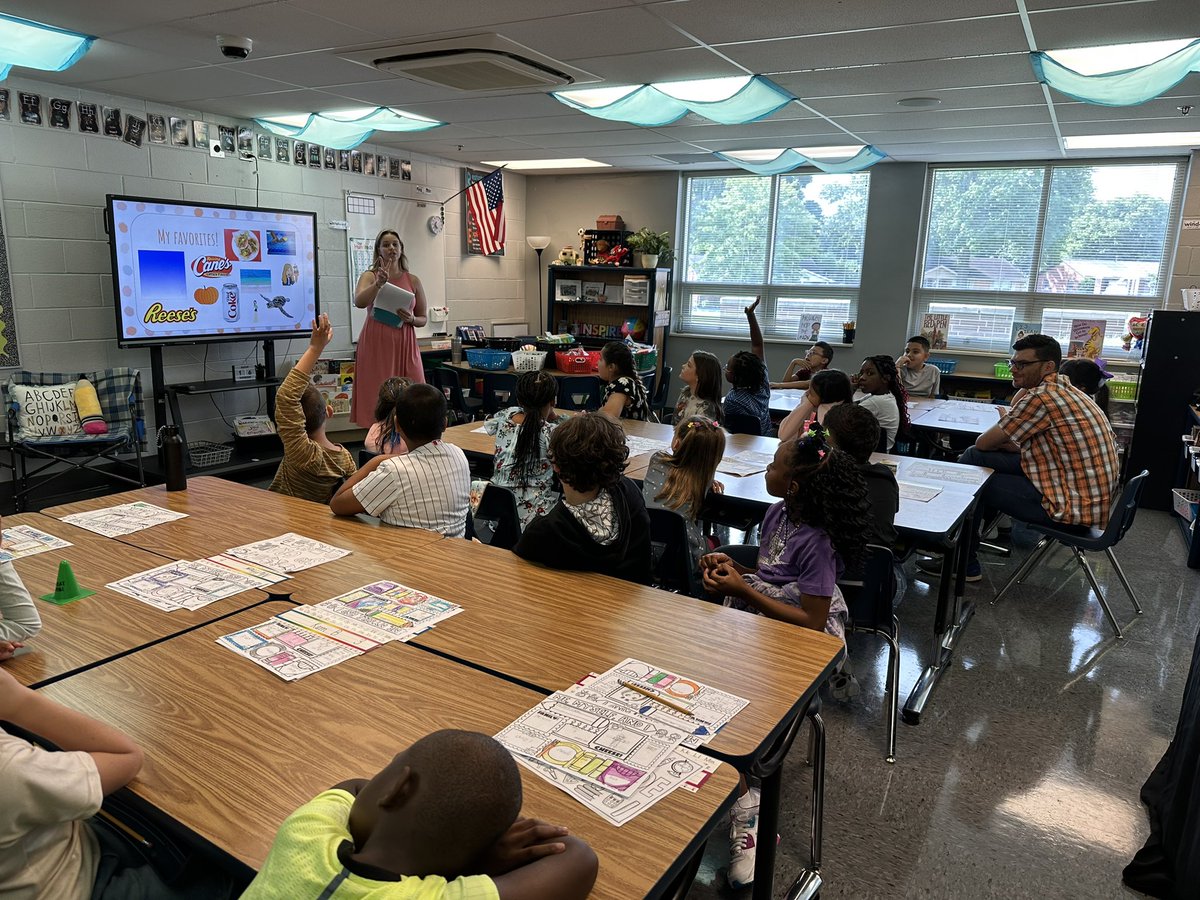 chief_officers's tweet photo. Welcome to the new staff members at Deep Springs Elementary. We are happy that you joined our team. #TeamNotGroup #FCPSKY https://t.co/0R8rMn00Ki