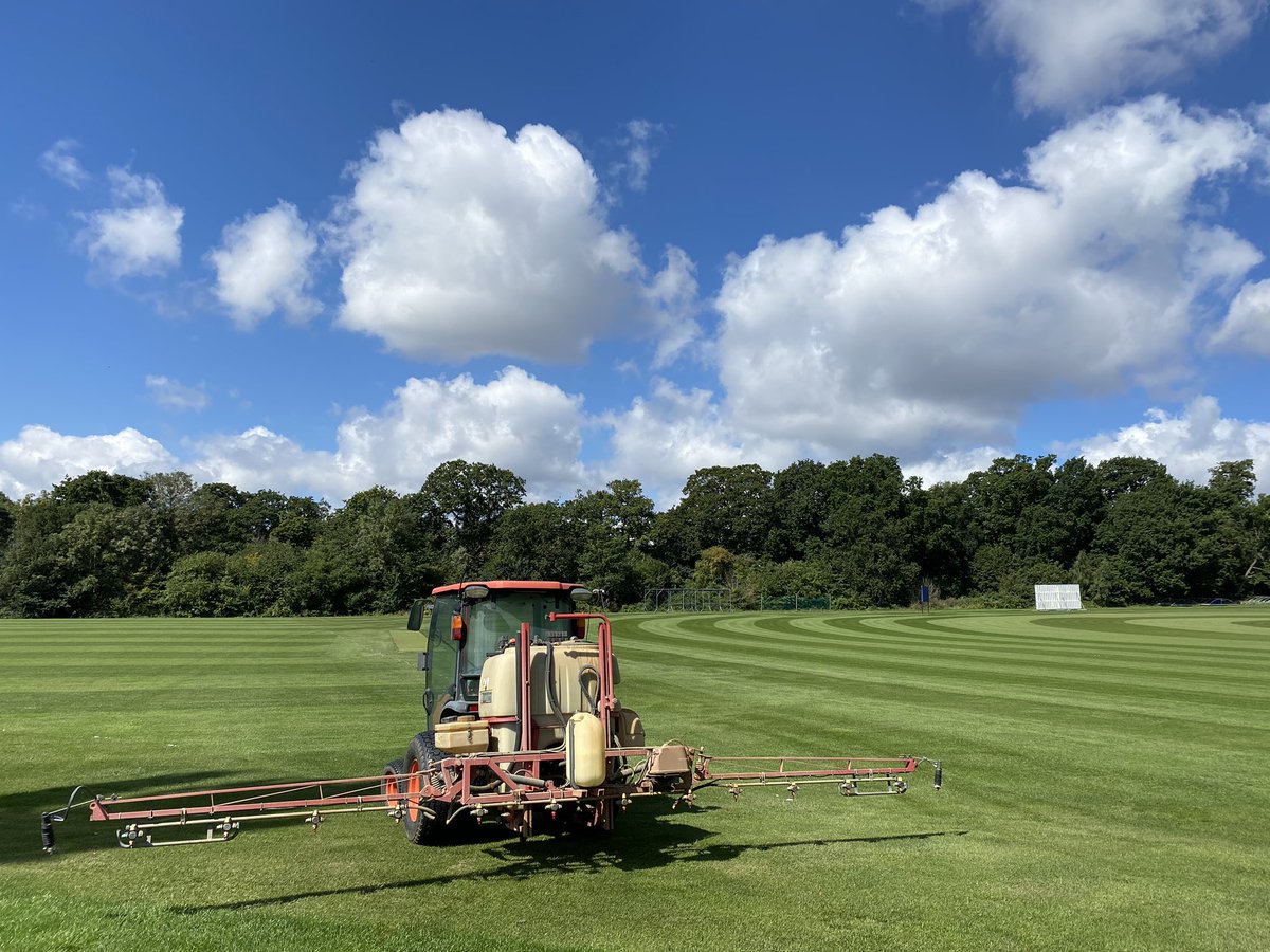 GroundsmanChris's tweet photo. Growth regulator sprayed. A very nice feeling to know the new team have all the jobs in hand as we prep for pre-season in a couple of weeks.

Time for a well deserved break before the start of the new term. https://t.co/BDXtWZRJ4C