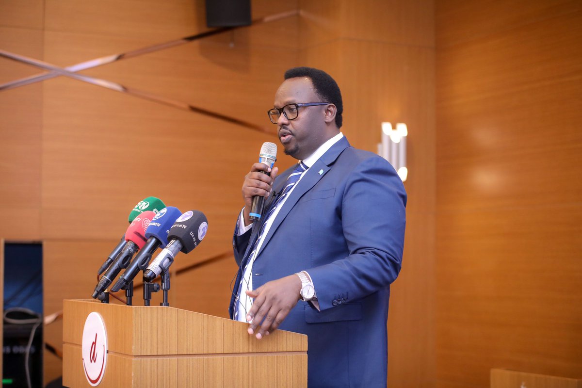 SalahJama's tweet photo. At the launch of the Mid-term Review Report of the National Development Plan (#NDP9) by @MoPIED_Somalia. This report highlights the remarkable progress achieved during the first 30 months of NDP implementation (January 2020 to June 2022).
#Somalia https://t.co/76ro8RRBFZ