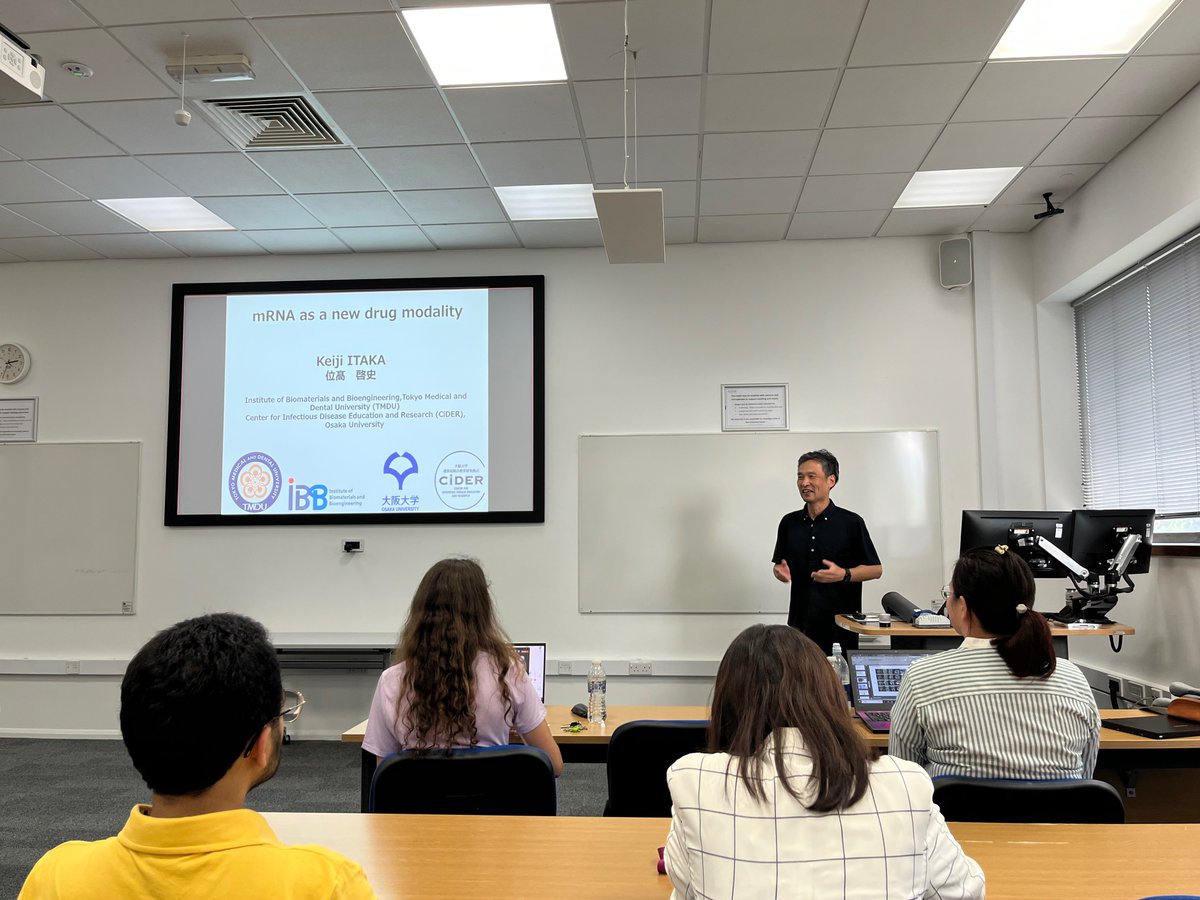 Julian Moger (@uoe_biophysics) on Twitter photo Fantastic talk by Prof. Keiji Itaka, visiting from Tokyo Medical & Dental University, on "mRNA as a new Drug Modality" <a href="/UoE_Physics/">University of Exeter Physics and Astronomy</a> Fantastic talk by Prof. Keiji Itaka, visiting from Tokyo Medical & Dental University, on "mRNA as a new Drug Modality" <a href="/UoE_Physics/">University of Exeter Physics and Astronomy</a>