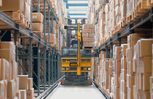 WieseUSA's tweet photo. Thanks to @JungheinrichAG's innovative 3-phase AC technology, these forklift trucks offer impressive handling with minimal maintenance costs. Call your local Wiese team now at (888) 960-0085 or visit us at https://t.co/RJBwujfXNB and we’ll help keep your operations moving for ... https://t.co/LICK4Yqqyw