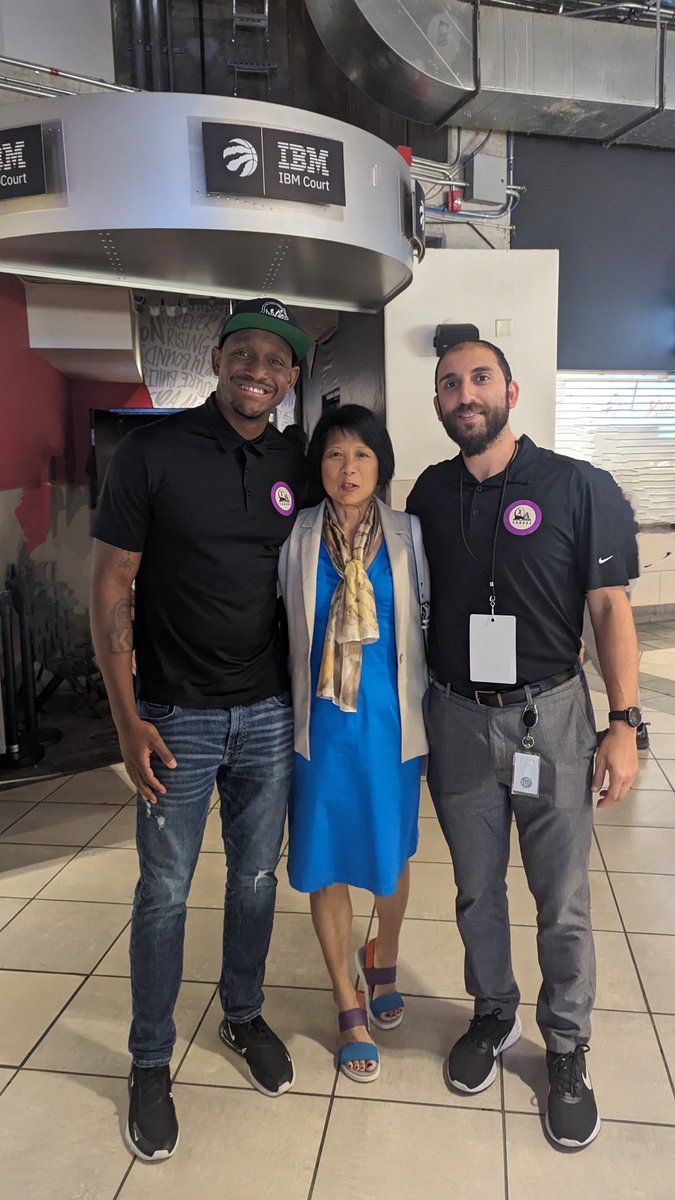 It was great to have @YAAACE_si attend the @Raptors Youth Summit where they got to learn and connect with so many great leaders embodying excellence in the face of experiencing systemic barriers: @oliviachow @MarciIen @StephenMensah_ @Kayla_Grey @JullyBlack