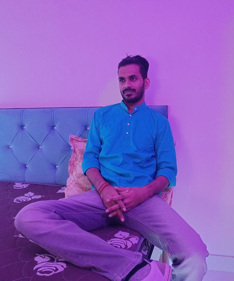 im_ramk's tweet image. "Feeling blue? Nah, just admiring my buddy's stylish blue kurta! Rocking the casual-cool look.. 🔵👕 #BlueVibes #CodingInStyle"