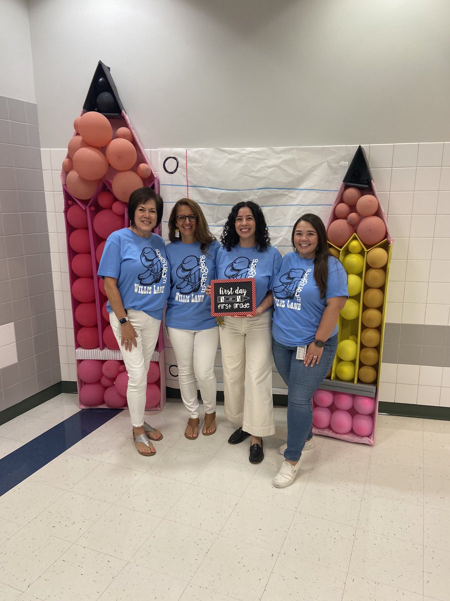 wles1stgrade's tweet photo. Our first grade team is ready for our kiddos! It’s going to be a great year! #kellerisd #wranglerpride https://t.co/KkxbsbQFKx