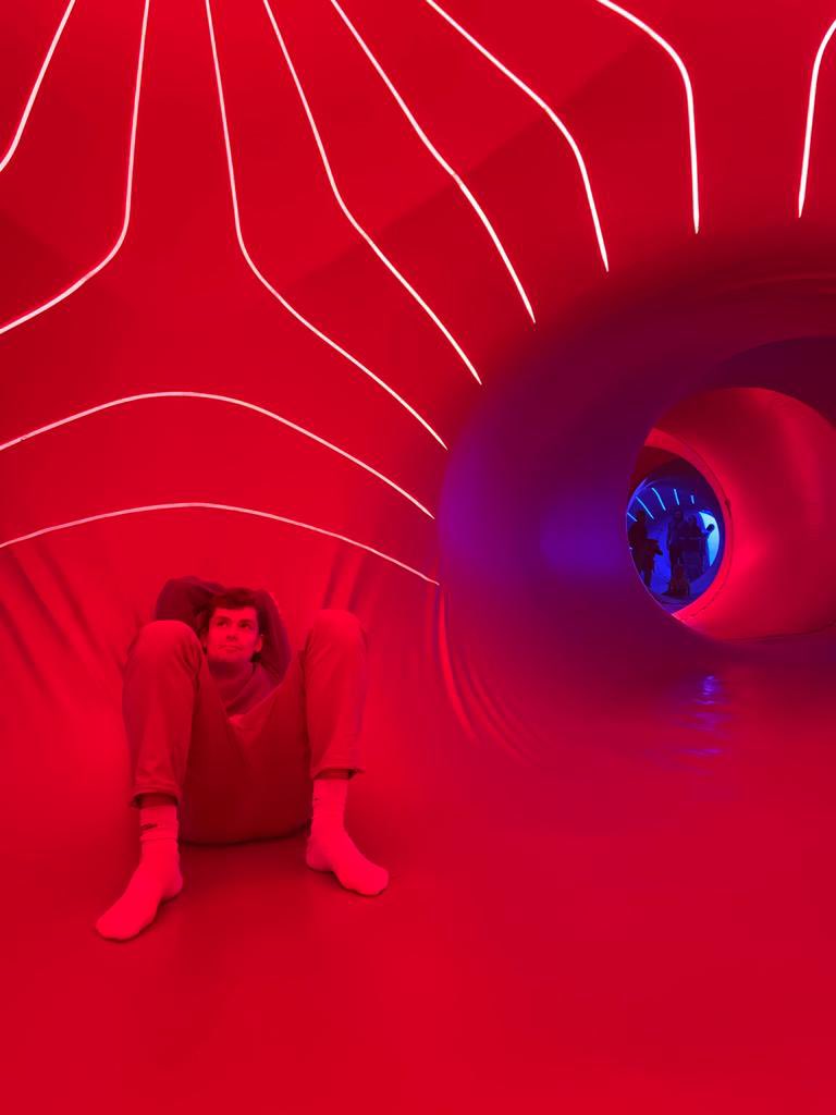 ME_Architects's tweet image. Team trip out 📢

Our Isle of Wight Team recently took a lunchtime trip to visit a luminarium called Dodecalis by @ArchitectsofAir 🤩

A brilliant, totally immersive experience of light and sound 👏