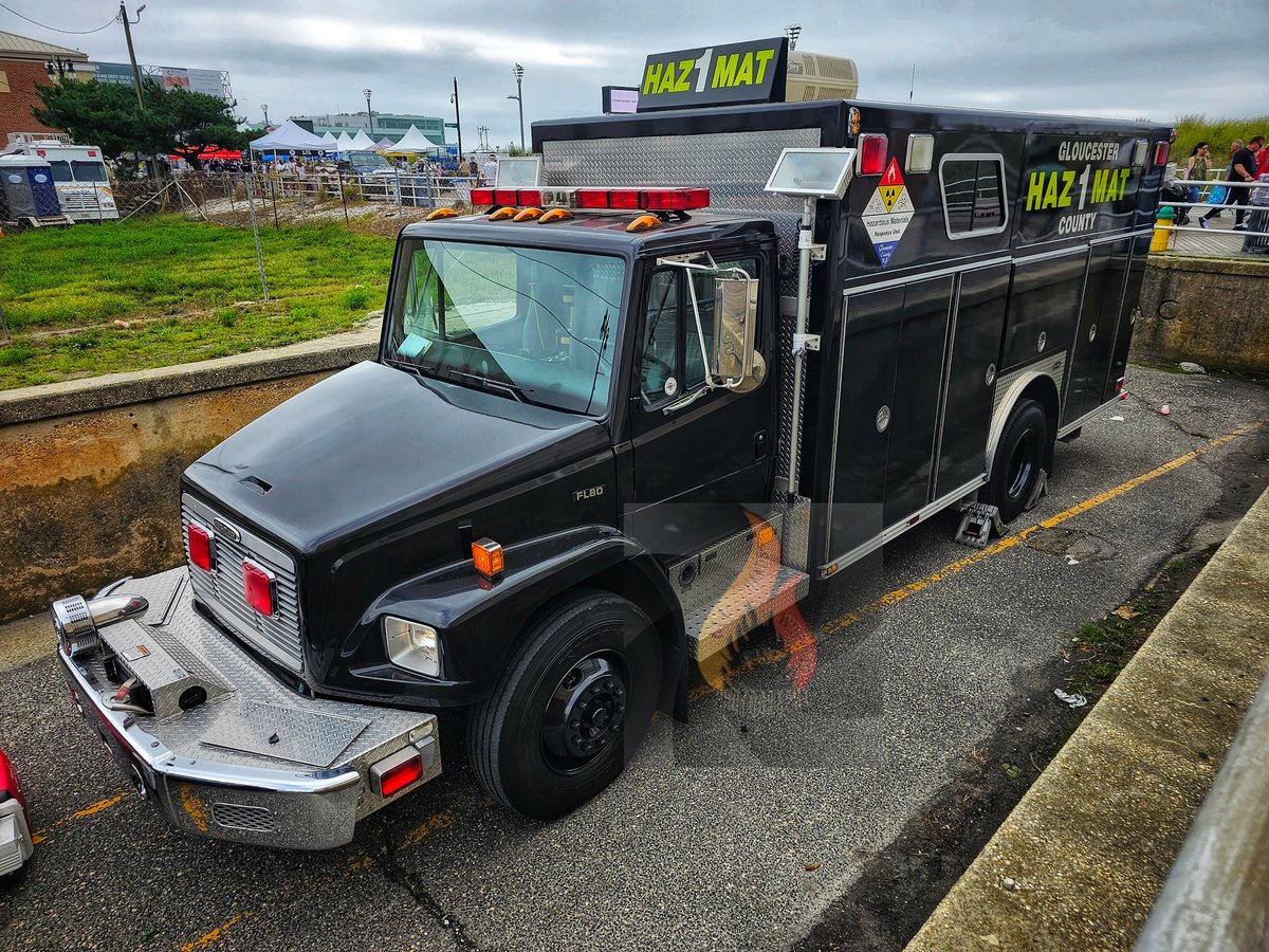 allhandsworkin's tweet image. Gloucester County, NJ Hazmat 1.

#fireapparatus #firetruck #fireengine