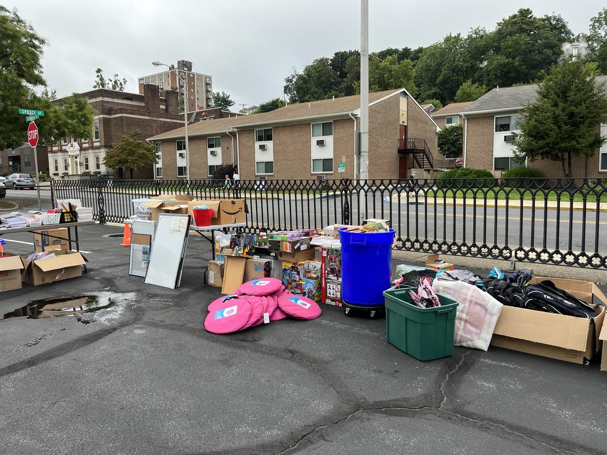 F.A. March School tweet media