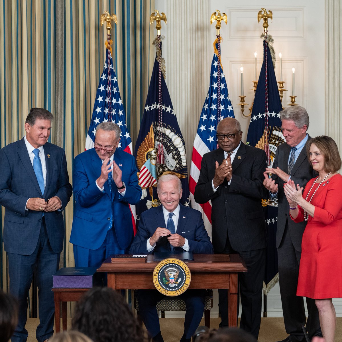 Joe Biden tweet media