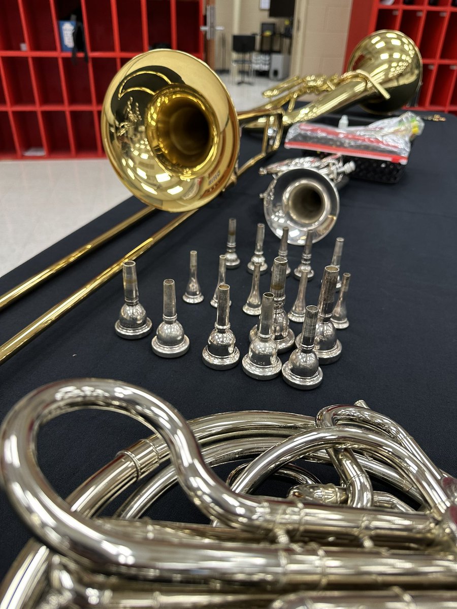 MsFlordelisaB's tweet photo. ๐ถ๐ Today marks a special milestone as our beginner band students get fitted for their instruments! The sound of music fills the air with promise and potential. ๐ท๐ฅ๐บ Let the musical journey commence! #BandBeginners #MusicMakers #banddirectorlife #middleschool https://t.co/niAsGvP9Jy