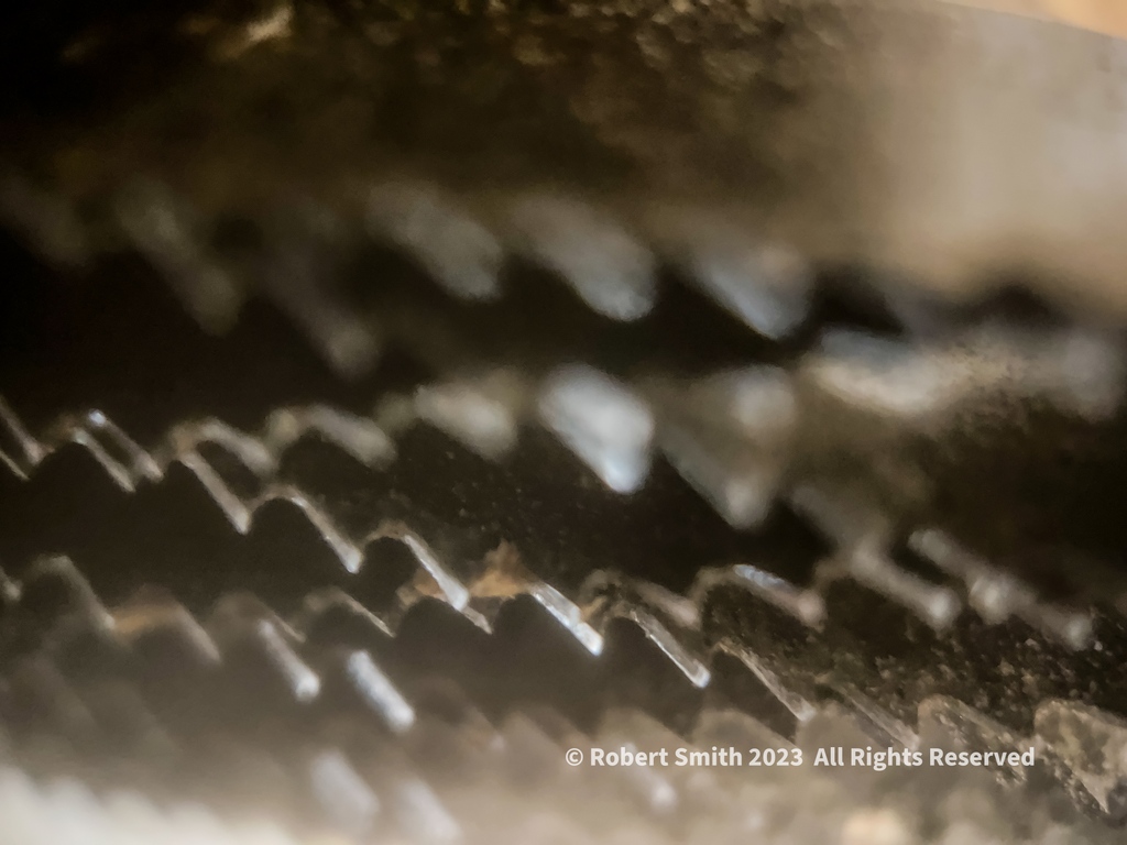 The Moment Macro: Into the Workshop, File #1

Careful these teeth are sharp!

#macrophotography #macromonday #ShotOnMoment #MomentMacro #shotonmomentmacro #momentmacrolens #momentlens #Jun2023 ⁣#robertsnapspot #iphone13ProMax #robmacromoment @robmacromoment #workshop #file