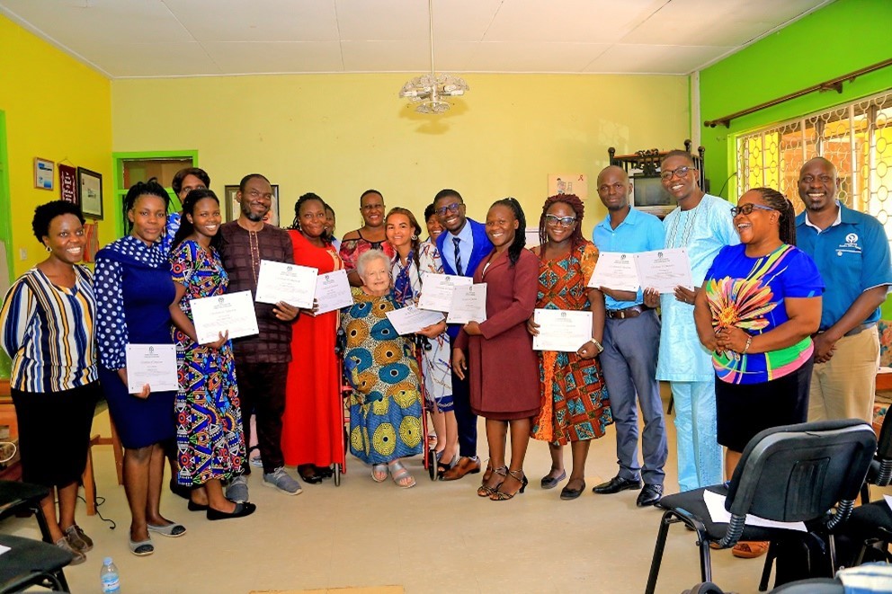 All health workers must receive #palliativecare training so they adequately support patients &amp; those providing home-based palliative care
Read blog by <a href="/JeanCallanan/">Jean Callanan</a> of <a href="/IrishHospice/">Irish Hospice Foundation</a> on her #Uganda experience;
bit.ly/3s988ox

@dept_fce <a href="/KUHeS_mw/">Kamuzu University of Health Sciences</a> <a href="/WHOAFRO/">WHO African Region</a> <a href="/Amref_Worldwide/">Amref Health Africa</a>