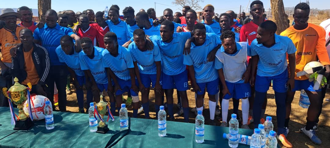 Disco_Zimbabwe's tweet photo. Team building...
During the Heroes/ Defence Forces holidays we hosted a sports tournament featuring Dinson Holding teams and the community. @AfrochineZ won the soccer tourney after beating Disco 1-0; while ZRP netball team was overall winner of the netball competition 1/2 https://t.co/9YsvDUC3ce