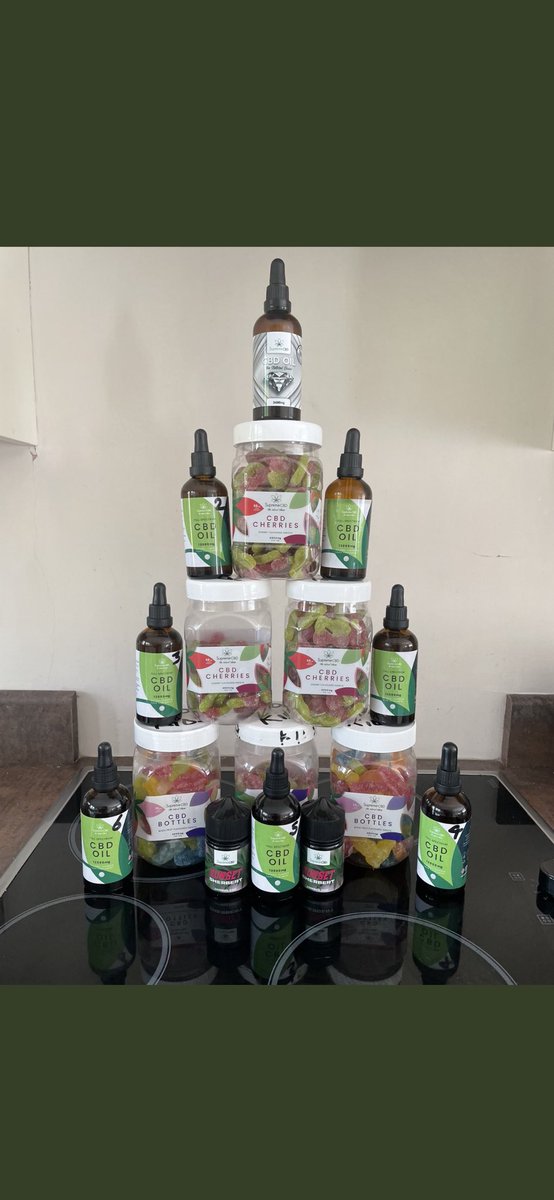 afowler06's tweet image. Retweet this for me please people 🙏🏻 all the FULL SPECTRUM OIL at supremecbd.uk now on sale, amazing results from all our customers found here trustpilot.com/review/supreme… if you struggle with anxiety/depression any aches/pains or insomnia this will really help,  you can…
