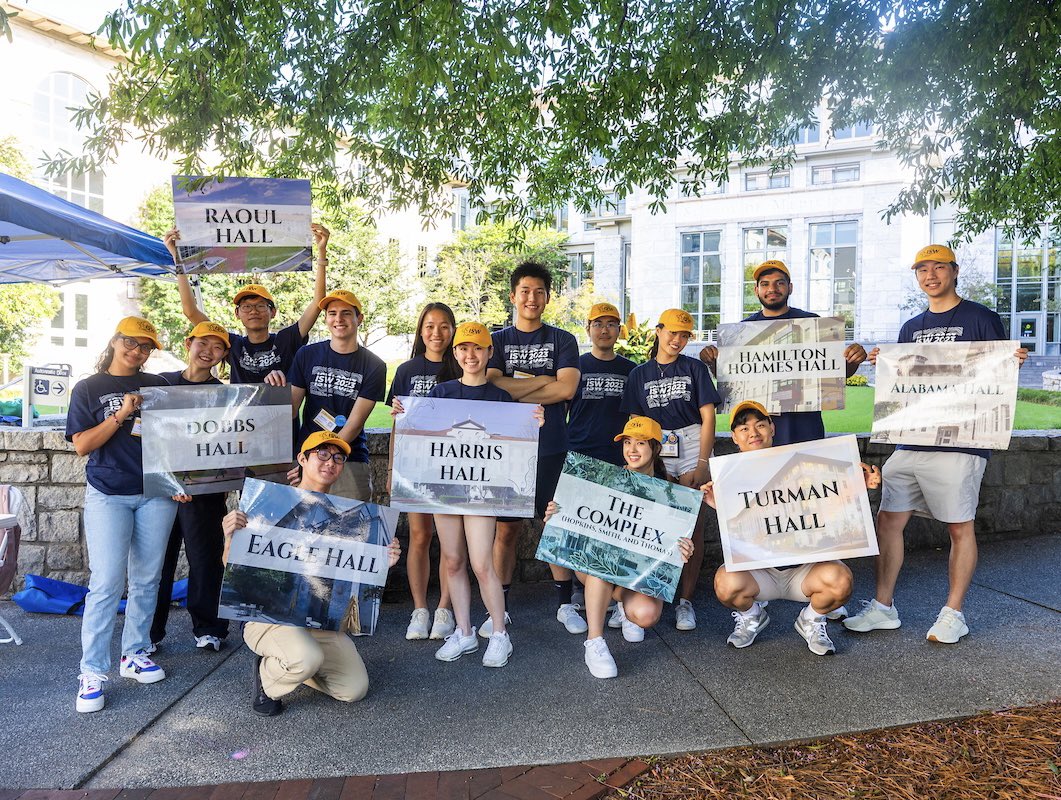 Emory’s move-in weekend is coming up! The campus will be buzzing with students again. So glad to see it! Here are 10 things for the fall semester: news.emory.edu/stories/2023/0…