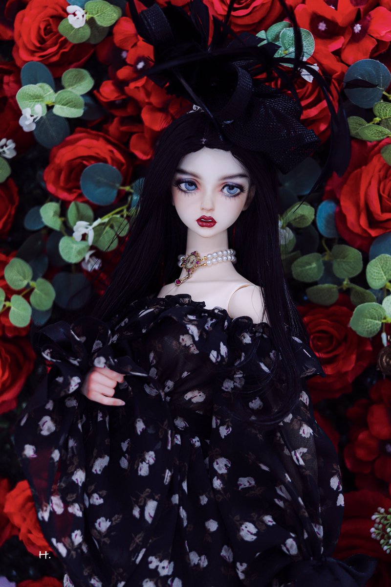 [ adellia ]

🌹🌹