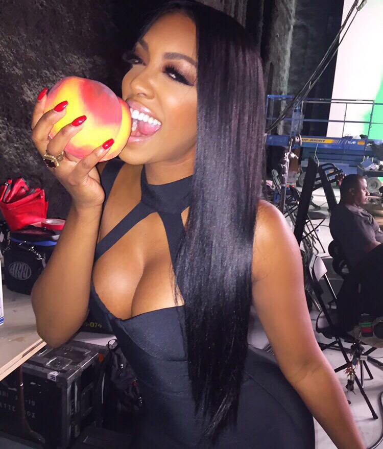 Porsha Williams Guobadia’s return for season 16 of #RHOA to be announced at BRAVOCON.