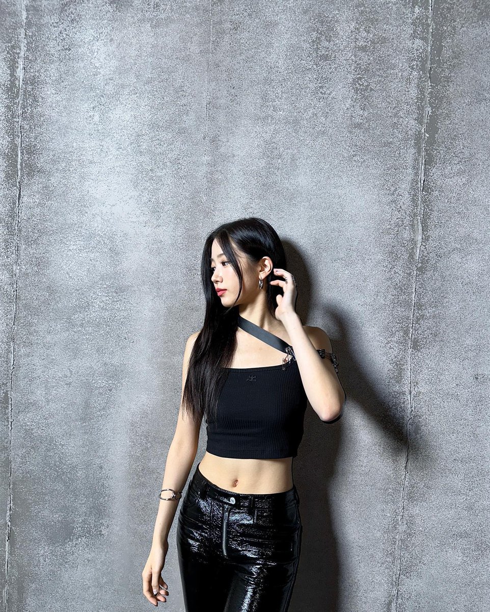 LE SSERAFIM Türkiye tweet media