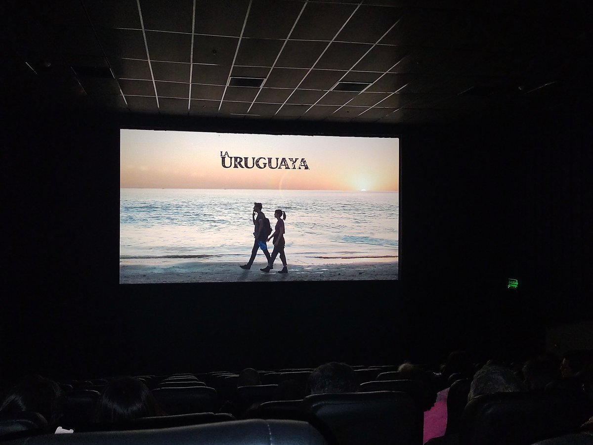Julitabru's tweet photo. Miren qué linda que se ve en el cine! Este fin de semana a llenar las salas, argentinos y uruguayos! Se estrena #lauruguaya , realizada con la comunidad #Orsai. https://t.co/8I3VldyReP