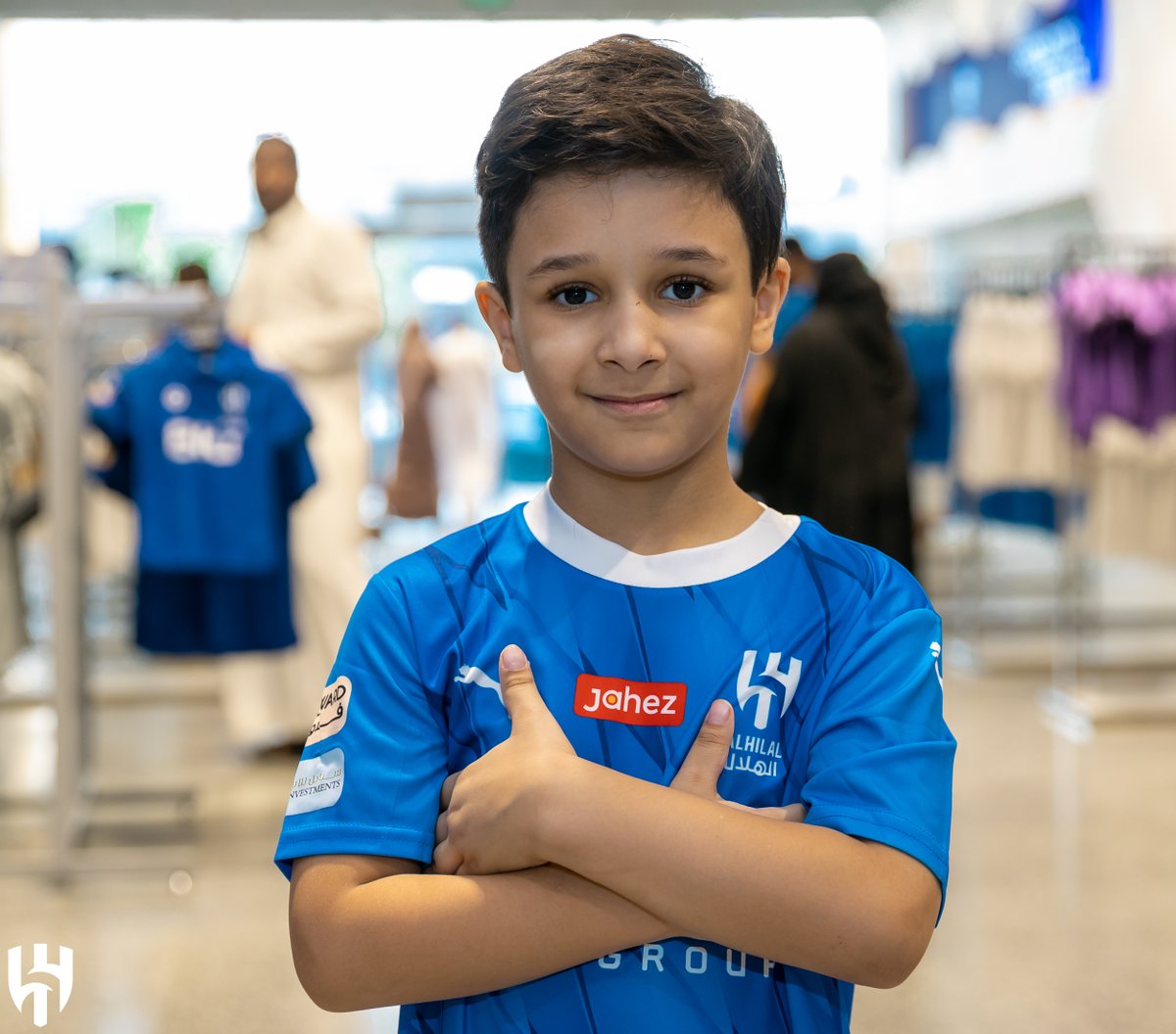 👕قميص التاريـخي في #متجر_الهلال 🤩💙

#الهلال