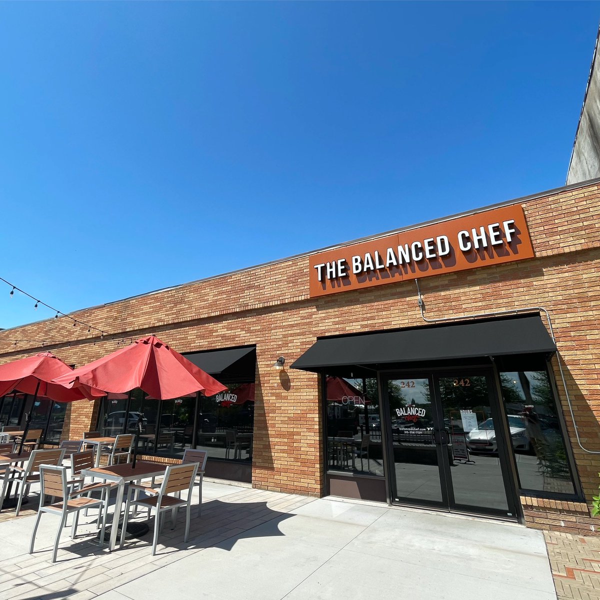BalancedChefLLC's tweet image. Come enjoy the sunshine and our outdoor seating today for lunch! 🍴🌯🌤️
