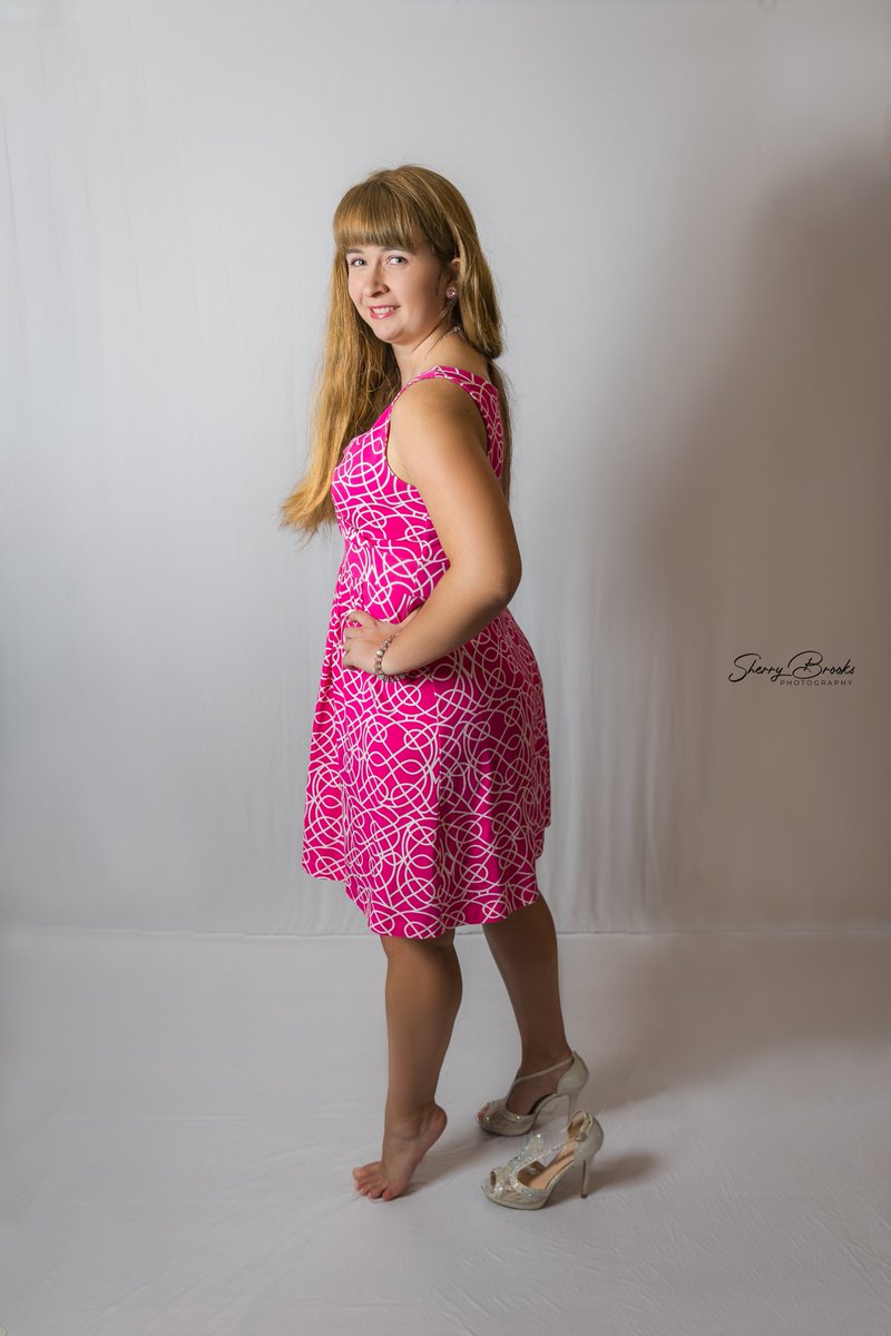 'Barbie is all these women. And all these women are Barbie.'
#azphotographer #chandlerphotographer #barbie #women #seniorphotographer #familyphotographer #portraitphotographer #pink #barbiepink #womenownedbusiness