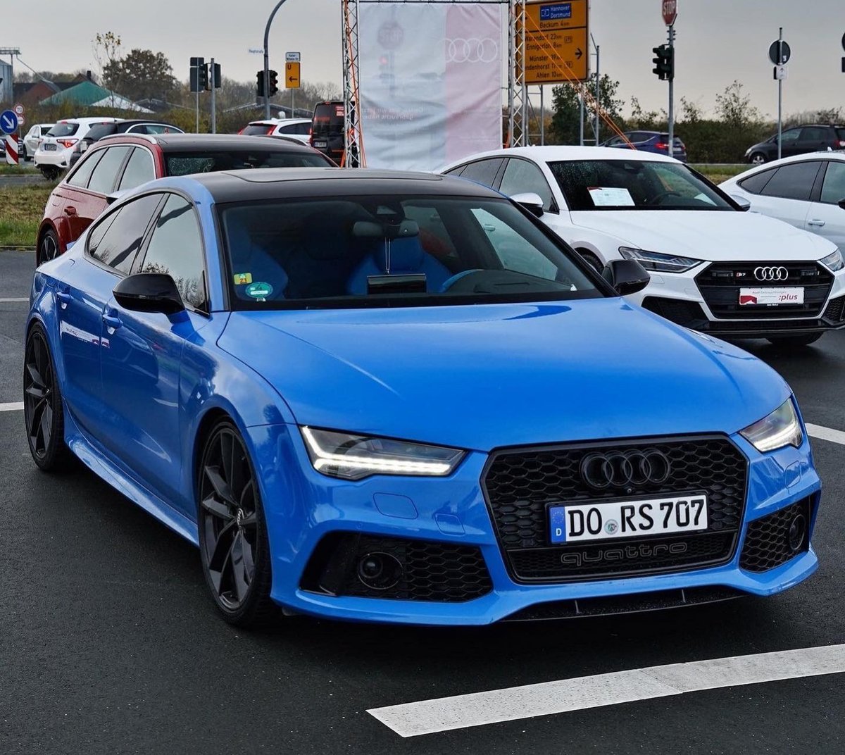 WorldWideCarsTM's tweet photo. 900HP tuned Audi RS7 🔵 https://t.co/c5bYNP5NXW