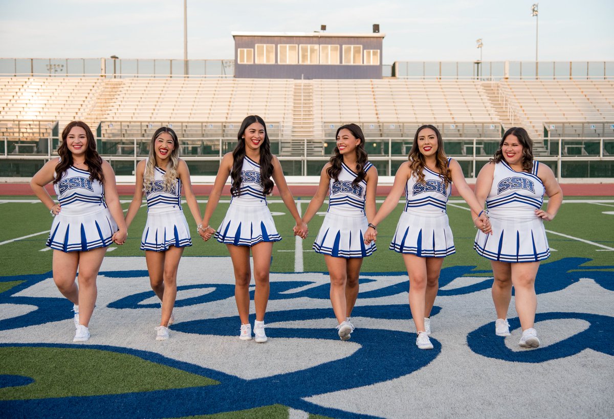 LillyCarpio78's tweet photo. Just a couple of shots from yesterday's South San Senior Cheerleaders https://t.co/wmhTycLjeP