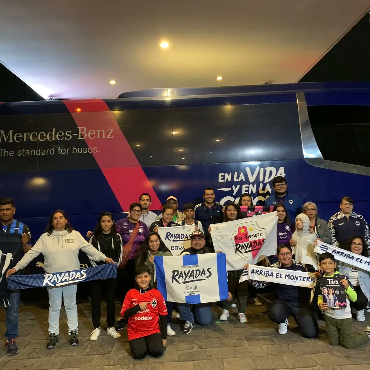 elraphy1's tweet photo. ⚠️⚠️⚠️
Torreón
2DO AUTOBÚS
2️⃣4️⃣LUGARES DISPONIBLES 

Viaja y apoya a las #Rayadas🇫🇮

Costo: $850
Incluye
🚌Viaje
🎟️🏟Boleto
🍇Visita a Parras

↗️Salida Domingo 10 de Septiembre 
📌🏟BBVA 
↙️Regreso al terminar el juego.

Separa con💲3️⃣0️⃣0️⃣ pesos

Vive la experiencia
#RaphyTour 😎 https://t.co/SsyBWCbxBa