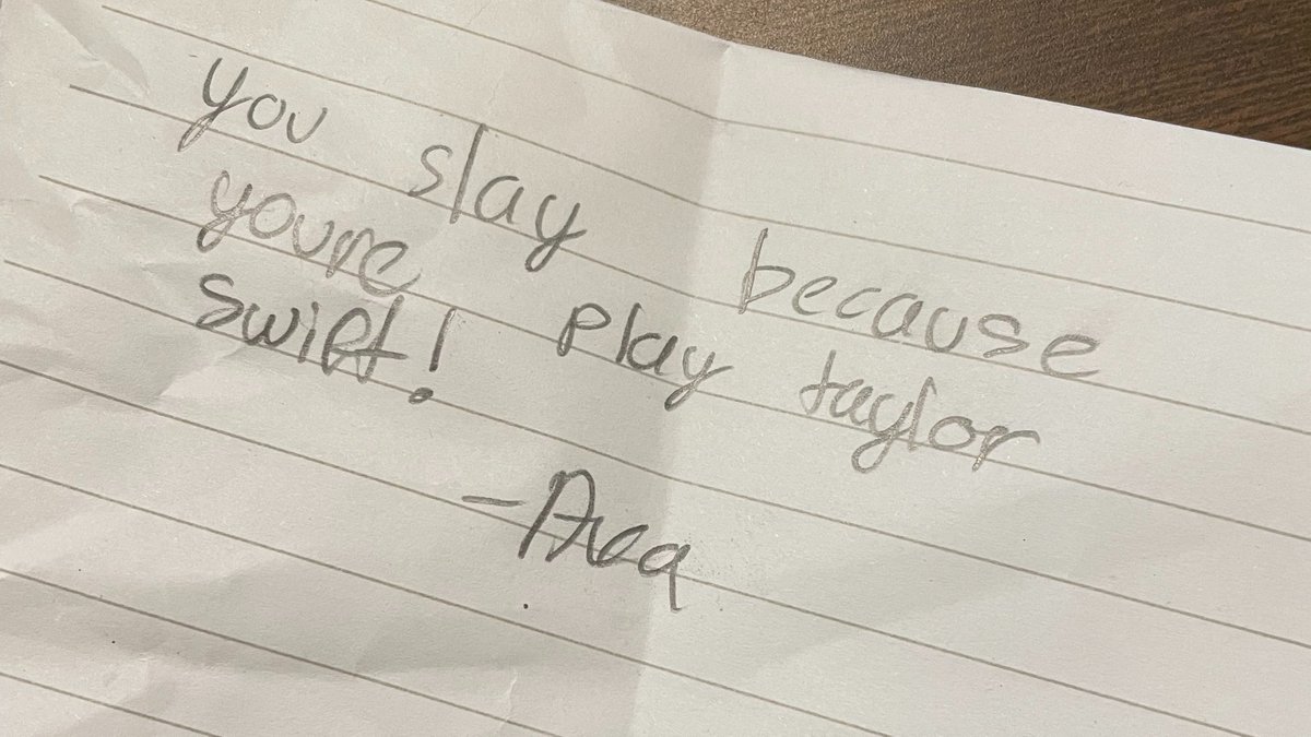 Winning over the new 6th graders one <a href="/taylorswift13/">Taylor Swift</a> song at a time! LOL #teacherslay #swiftie #daymade <a href="/hmseaglesFL/">Heritage Middle School- Deltona</a>