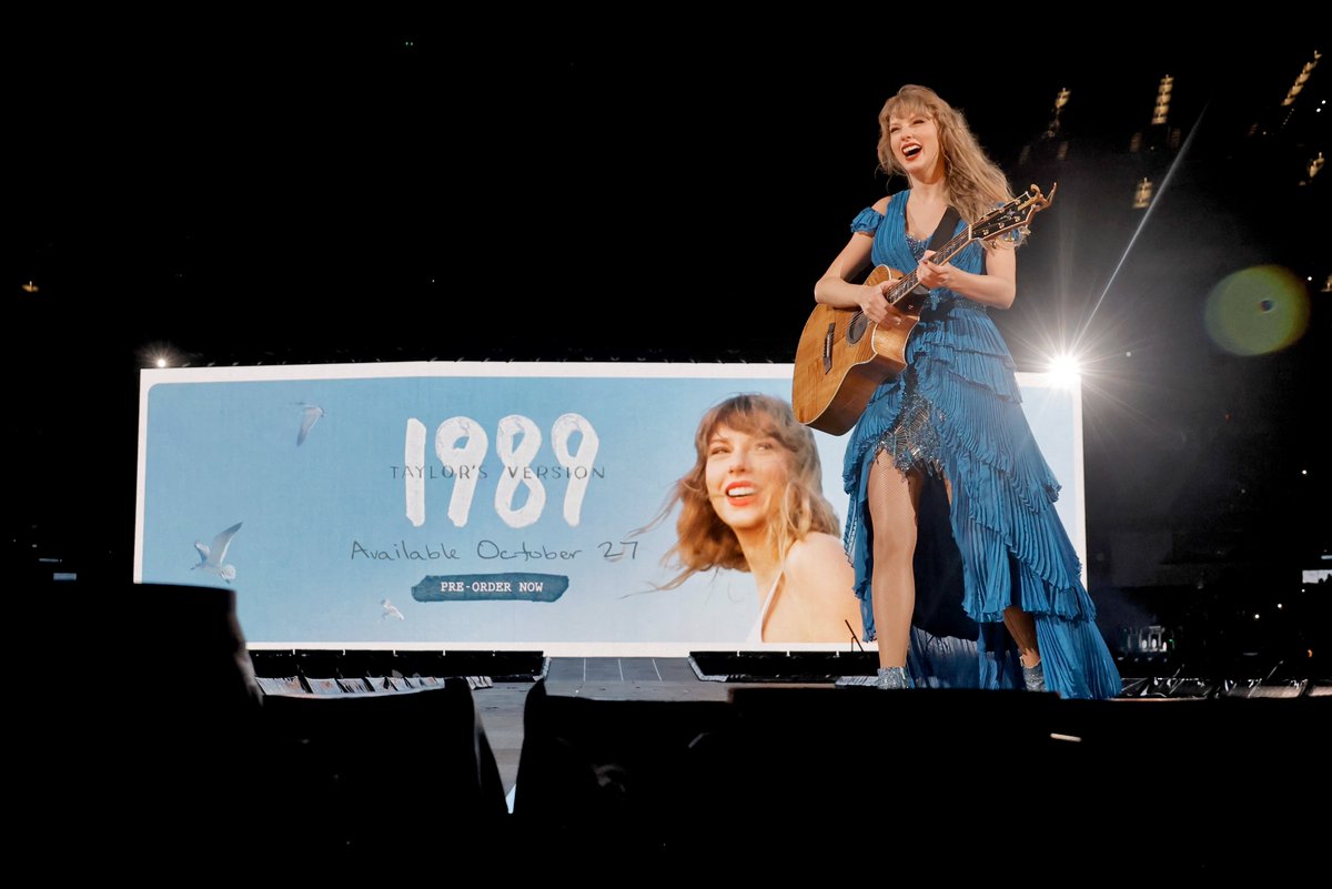 swiftiesundae tweet picture