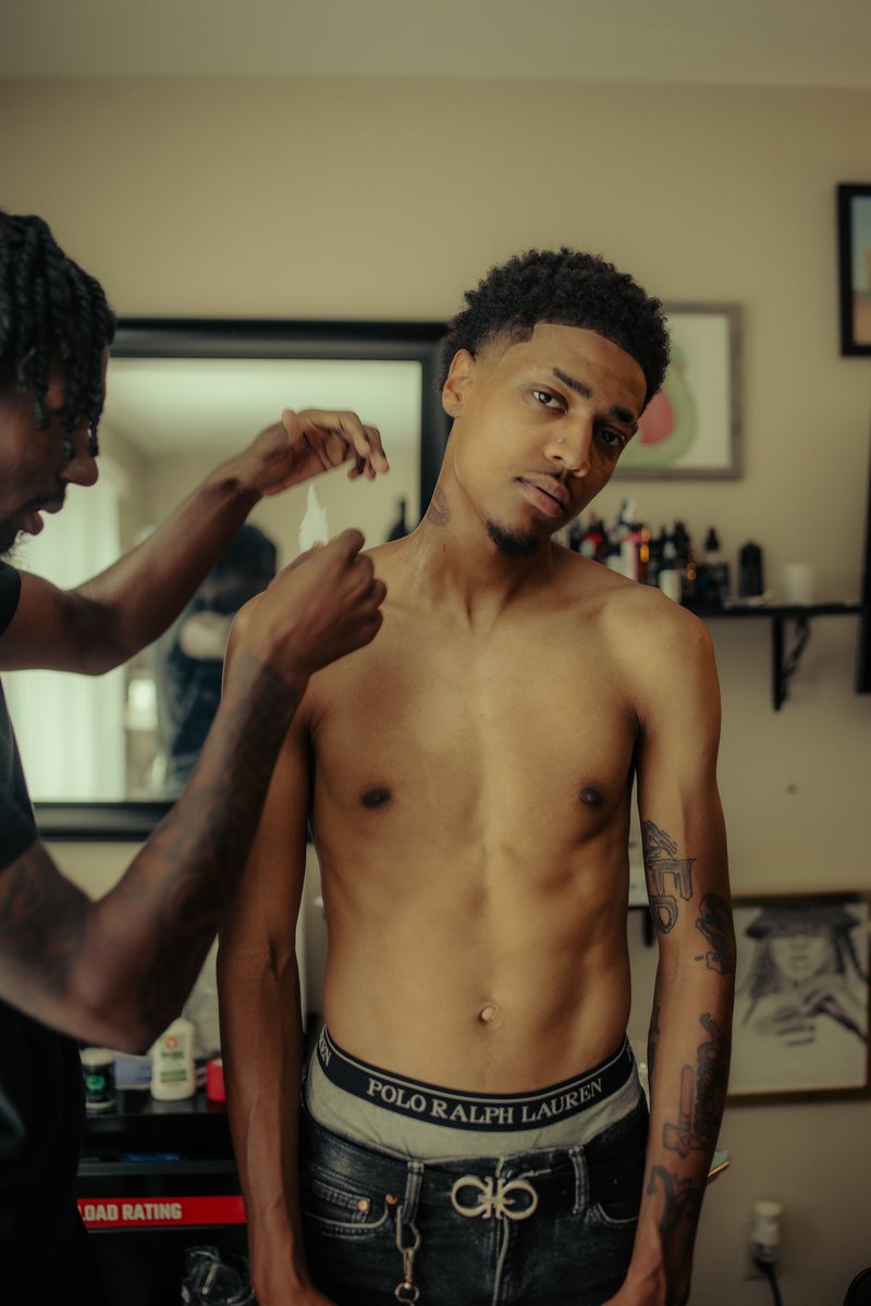 OnlyOne1YC's tweet photo. Motivated By Pain 🖤

Heart All In It OUT NOW On All Platforms ‼️

Music Video Out Tomorrow @ 11:11 PM EST https://t.co/KYFbMINYkl