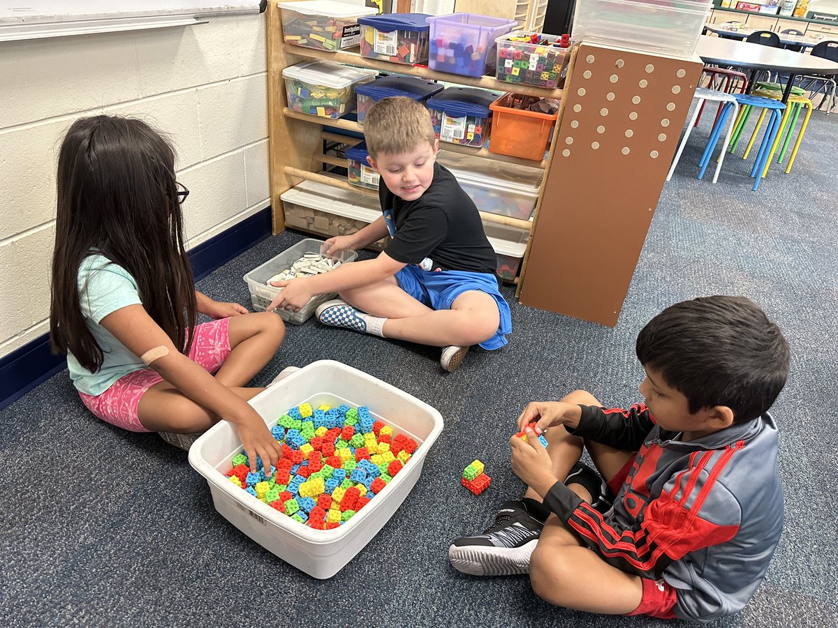 MusserPenny's tweet photo. Day 1
Round 1 
Meeting new friends #WEareLakota #CECSneedtosucceed https://t.co/13DZjuiP51