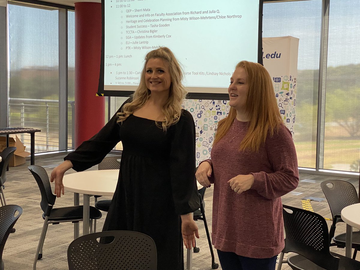mamaestes's tweet photo. More #TCCConnect Connections Week awesomeness! @PresidntMorales @TCCollege https://t.co/fZY9RuZMTY