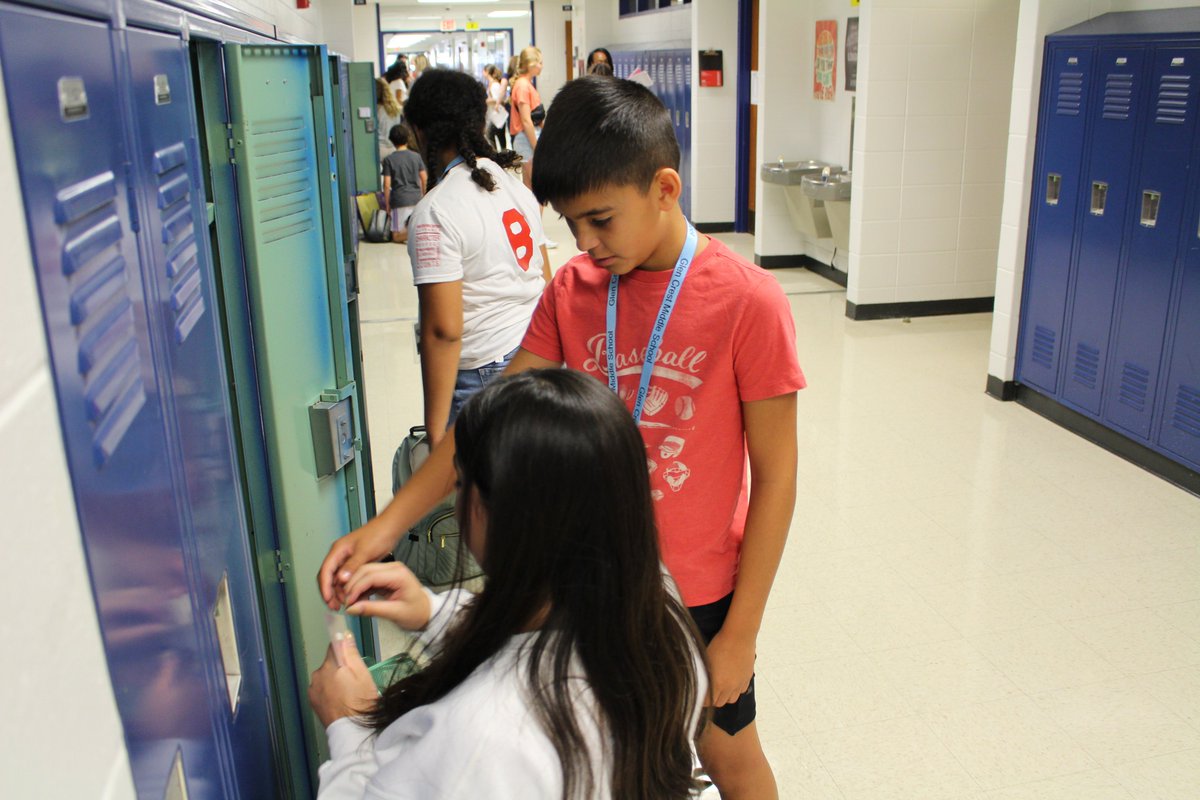 ccsd89's tweet photo. Welcome, newest Spartans! 
Sixth-grade students were in the @glencrestms building today picking up schedules, trying out locks, getting PE clothes, and walking their schedules.
It was great to have the hallways filled with kids (and parents, grandparents, older siblings... 🙂) https://t.co/QG4nDFhYfX