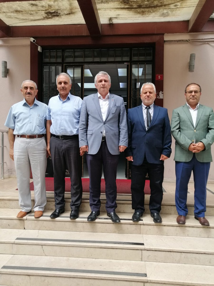 Esenler Kaymakamımız Sayın Adil KARATAŞ; İlçe Milli Eğitim Müdürümüz Sayın Feyzullah SERT' i ziyaret ederek, kendilerine yeni görevlerinde başarılar dilediler.Sayın Kaymakamımıza nazik ziyaretlerinden dolayı teşekkür ediyoruz.
<a href="/esenlerkym/">🇹🇷Esenler Kaymakamlığı🇹🇷</a> <a href="/adilkaratas28/">🇹🇷Adil KARATAŞ🇹🇷</a>
<a href="/memleventyazici/">Levent Yazıcı</a> <a href="/feyz65/">Feyzullah Sert</a>