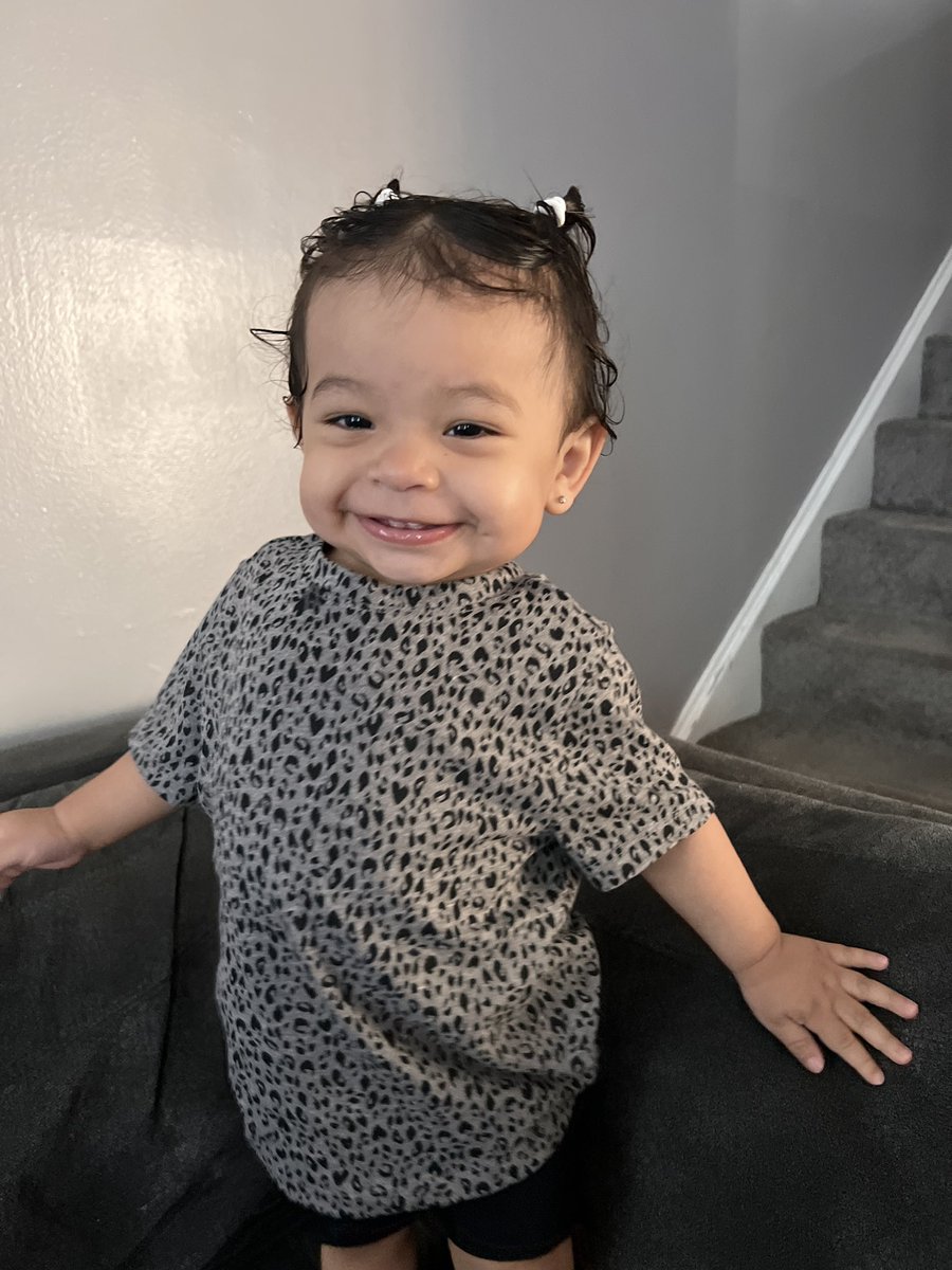 Edith Melissa tweet media