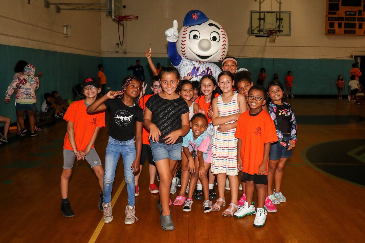 Amazin' Mets Foundation tweet media