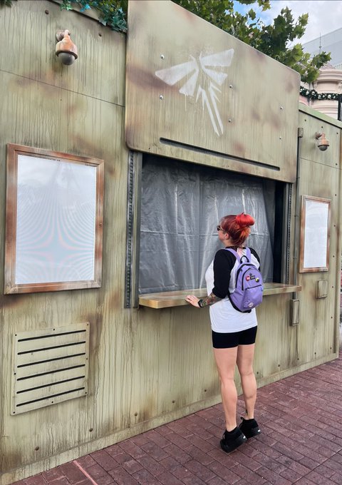 First in line for @HorrorNightsORL snacks from @TheLastofUsHBO 🤑 https://t.co/3NnAFxL0HE<a class="tags" target="_blank" title="On Twitter" href="/?out=eyJ0eXAiOiJKV1QiLCJhbGciOiJIUzUxMiJ9.eyJpYXQiOjE3MjA5MjI0NjAsImlzcyI6InR3cG9ybnN0YXJzLmNvbSIsIm5iZiI6MTcyMDkyMjQ2MCwiZXhwIjoxNzUyNDU4NDYwLCJyZWRpcmVjdF91cmwiOiJodHRwczovL3R3aXR0ZXIuY29tL0hvcnJvck5pZ2h0c09STCJ9.ceqIdm7bfGr8pYEov1HsKz5Ww6WRucihTJMTx7Zra0WYEOLW_46nN9dcBJ0x1DTPLHVfy2L27xUPCBMRr6wcTw">@HorrorNightsORL</a><a href="/tag/mvsales"class="tags"><span>#mvsales</span></a>