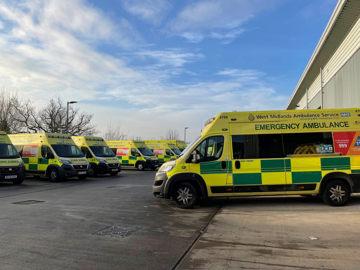 Fingers crossed for everyone this #ALevelResultsDay🤞.

Don't forget, our Student Paramedic programme enables you to complete a Level 6 degree in Paramedic Science whilst earning a salary!   

Entry criteria is GCSEs plus 1 A-Level! 

➡️Find out more via wmascareers.uk