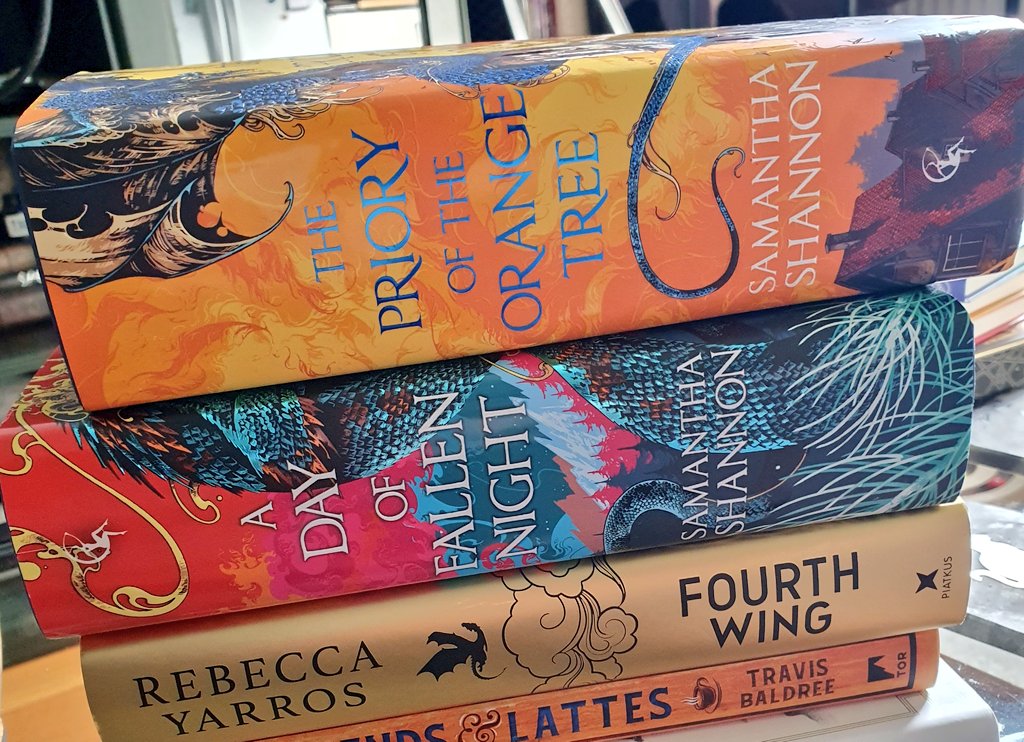 lunaslibrary's tweet photo. Hope I never drop these on my feet  🤣 https://t.co/7aaZHwGELK