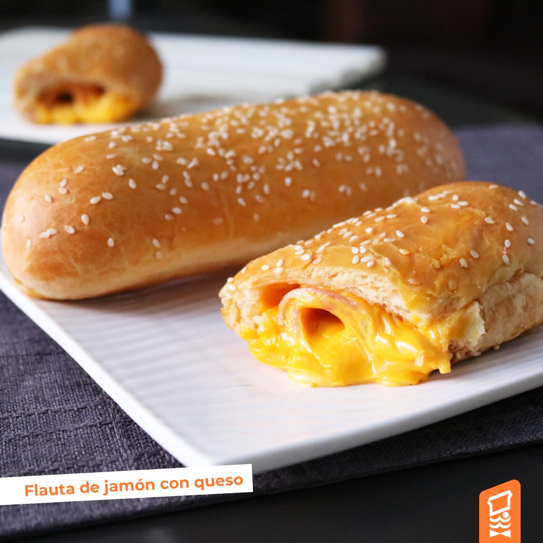 MisterDonutESA's tweet photo. Para nuestros amantes del queso, te presentamos nuestras flautas rellenas 🧀😋
Ven a probarlas por tan solo $2.95 😉
#MisterDont #Reposteria #mundodulce https://t.co/Z3ma9UXITa
