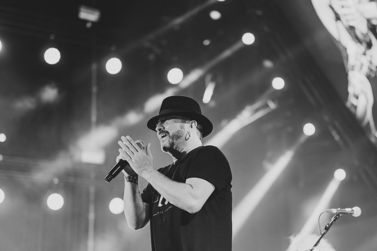 CONCERT TOUR tweet media
