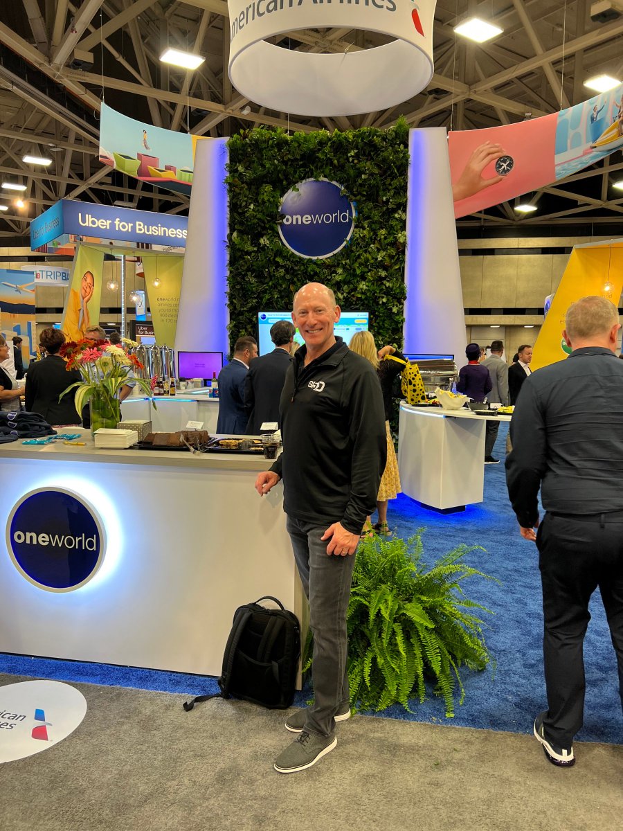 Enjoyed visiting the @traveloneworld exhibit at #GBTA! Exciting talks on #AI, #VR, biometrics in travel's future. Kudos to our innovative client @AmericanAir and a decade of great digital collaborations. #GBTA2023 #Innovation #BusinessTravel #AA #DigitalExperiences $vrar