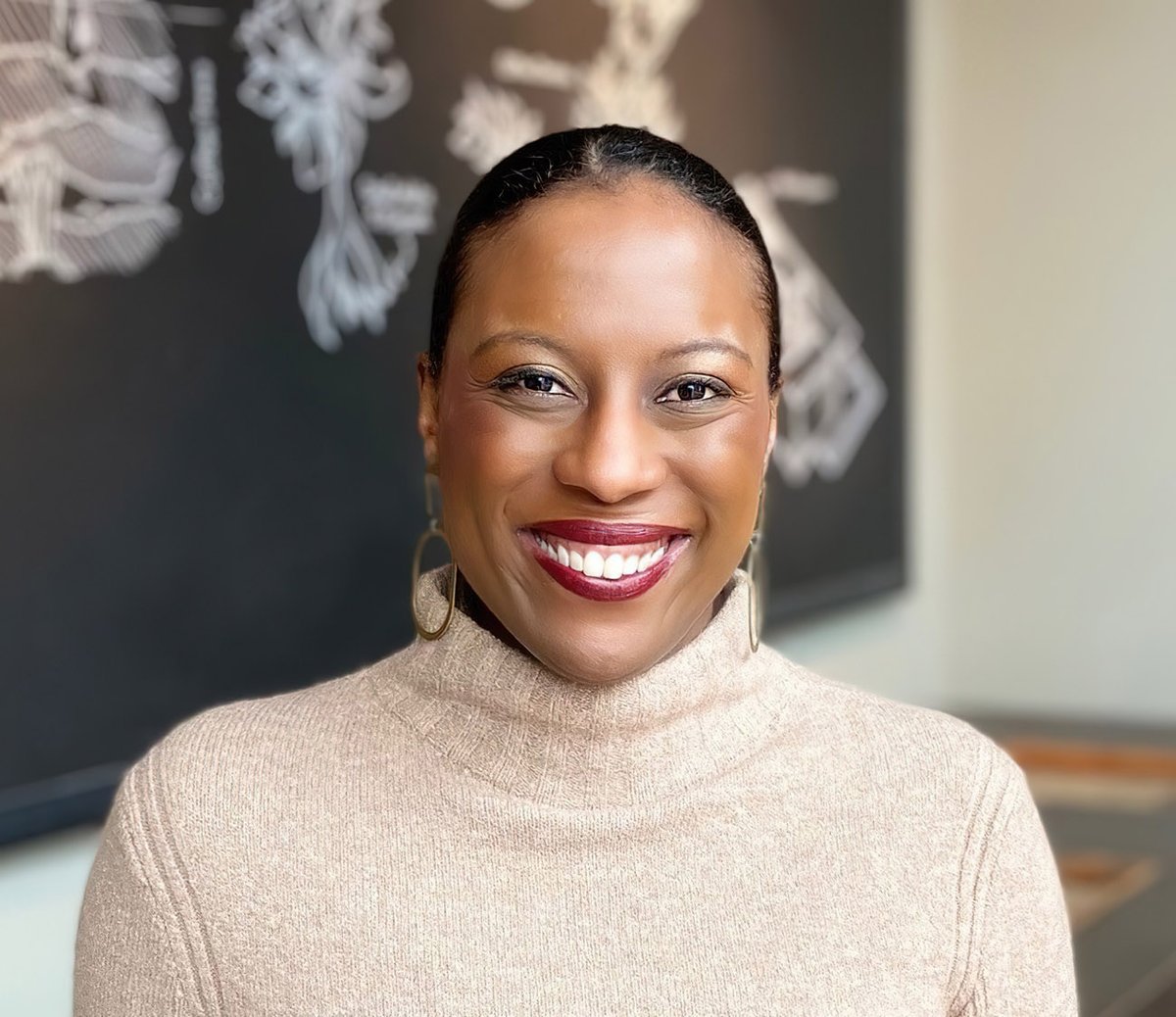 As a student, Czarina Ramsay ’02 became an advocate for people traditionally marginalized because of their race, socioeconomic status, or gender identity. Now, she helps companies like Walgreens and Starbucks become more inclusive. pugetsound.edu/stories/advoca… #AlwaysALogger