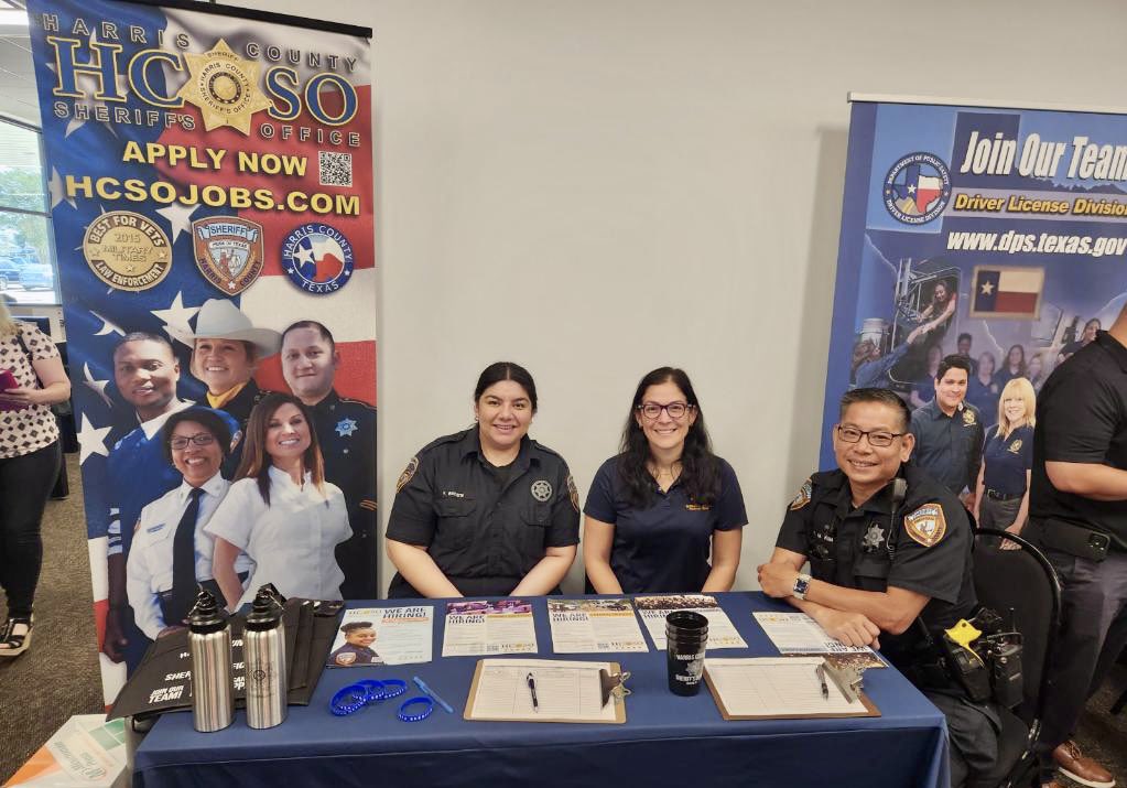 Are you looking for a job? Join us today at 3823 Cartwright Rd, Missouri City, TX, 77459, until 2 p.m. For more information, please call 346-341-7390.

Call 713-877-5250 or visit HCSOJobs.com to apply today! #HouNews #HouJobs