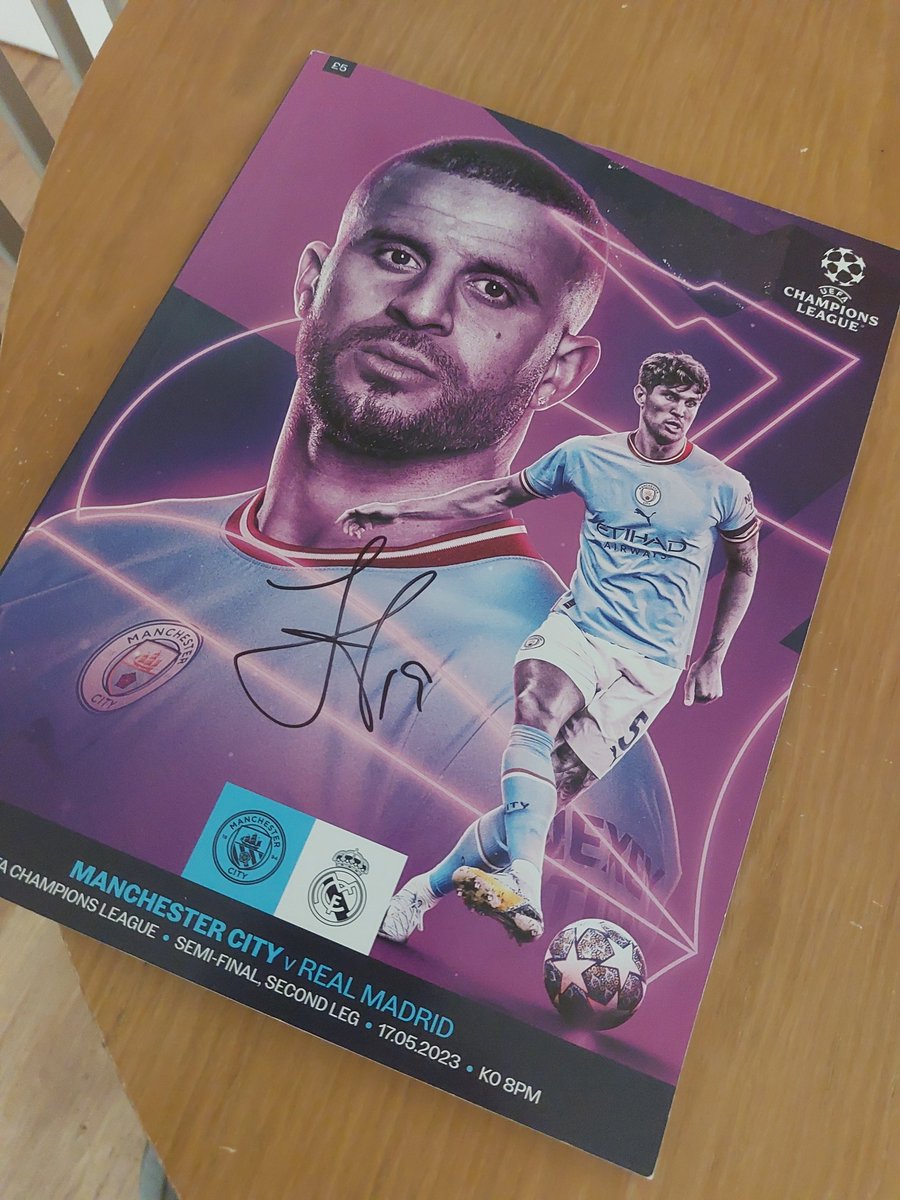 For auction - official @championsleague Final programme signed by @mancity striker  @julianalvarezzz **Current bid £30** To bid email:  paulhobbs60@sky.com Proceeds to @AorticDissectct Bidding closes Sunday 20th Aug 6pm @realtalk_mcfc <a href="/mcfc_lads/">mcfc lads</a> @City_Extra
